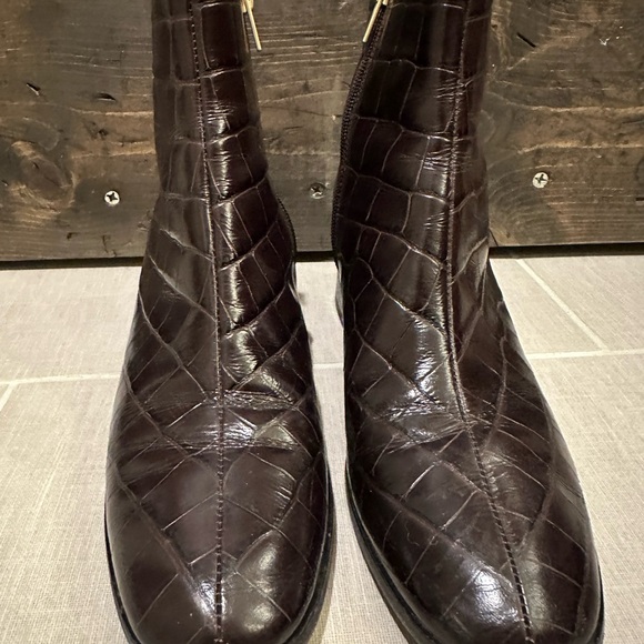 Via Spiga Sahira Brown Croc Embossed Ankle Boots 8M - Picture 5 of 7